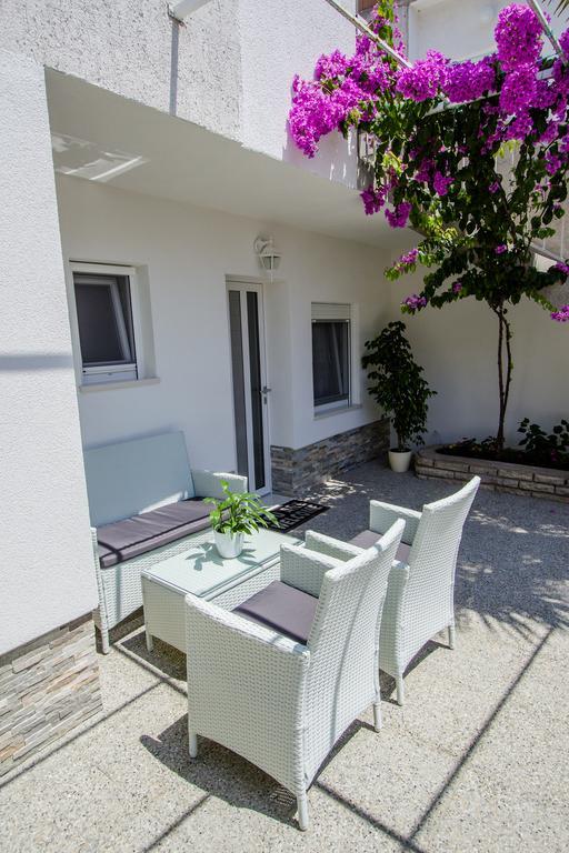 וודיצה Luxury Studio Apartment White Sensation מראה חיצוני תמונה