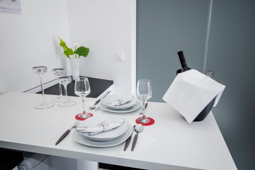 וודיצה Luxury Studio Apartment White Sensation מראה חיצוני תמונה