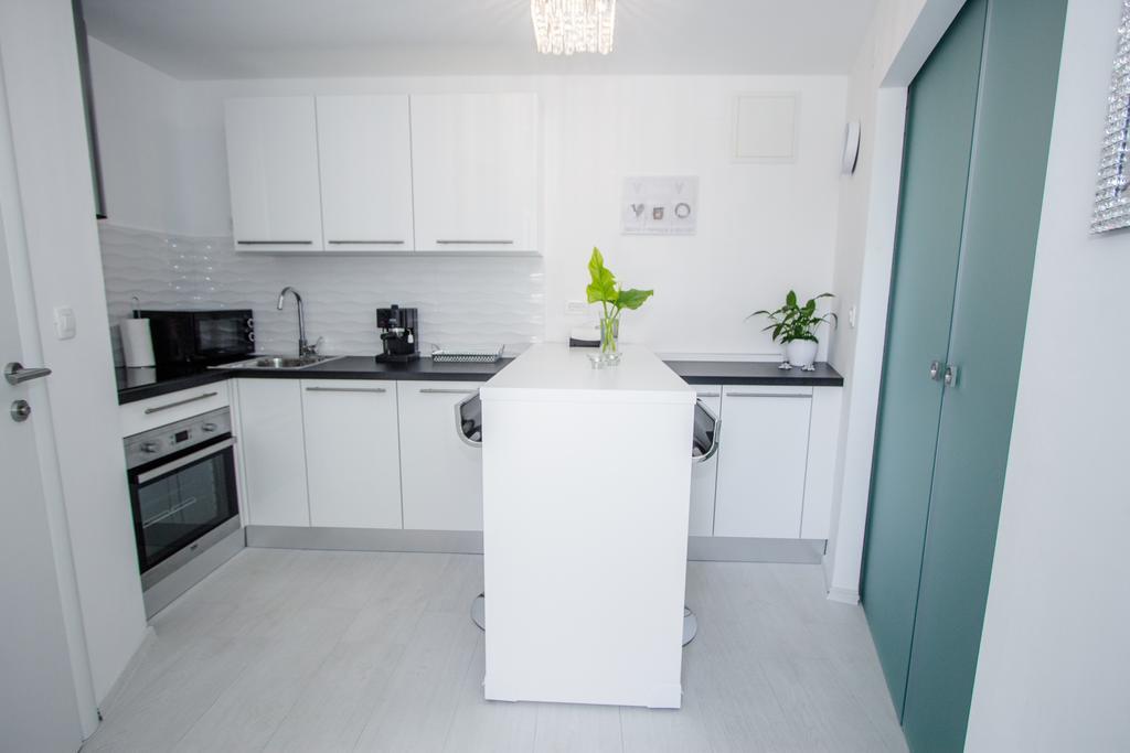 וודיצה Luxury Studio Apartment White Sensation מראה חיצוני תמונה