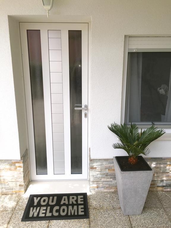 וודיצה Luxury Studio Apartment White Sensation מראה חיצוני תמונה